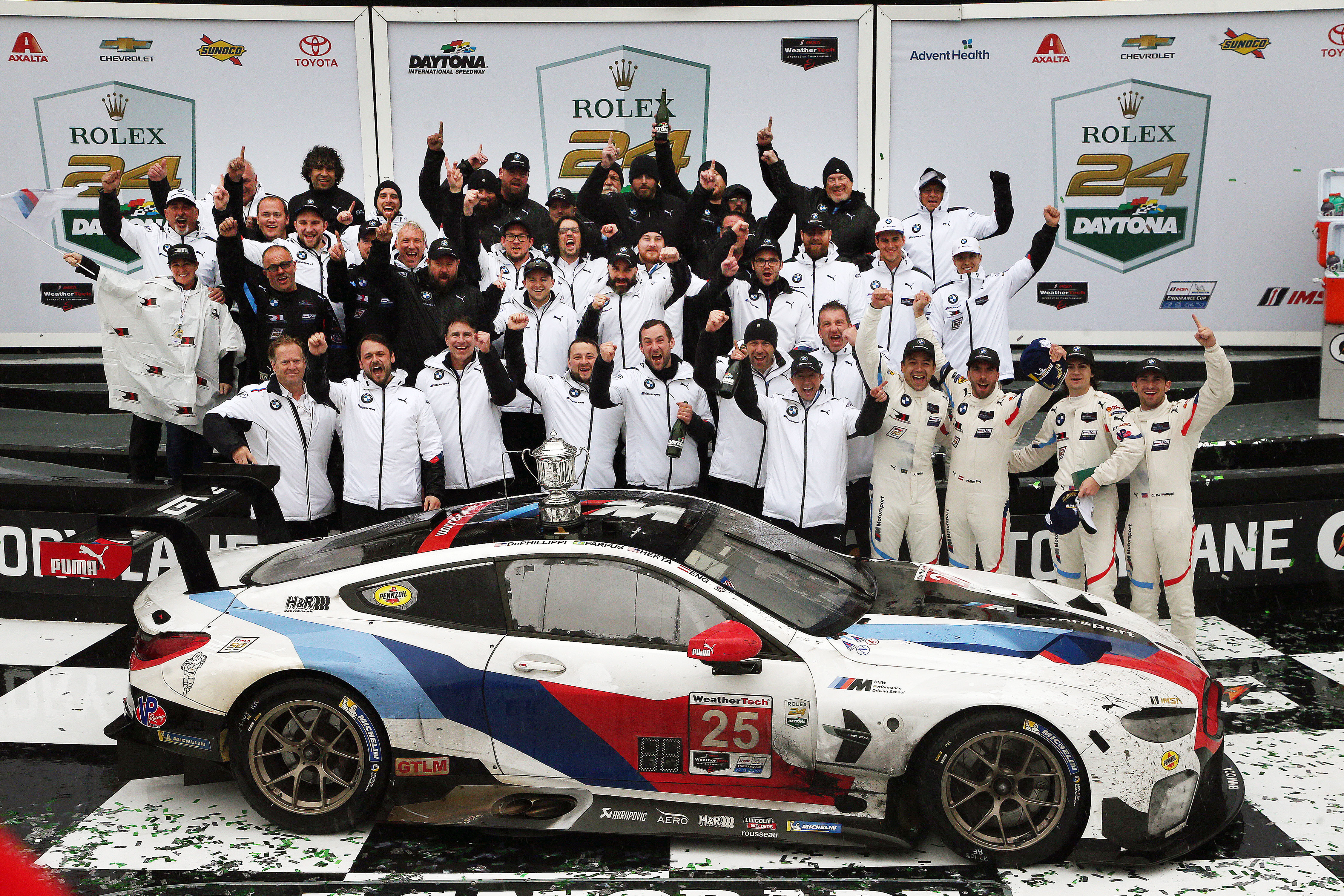 BMW Team RLL wins the 24 Hours of Daytona and dedicates victory to Charly Lamm ...